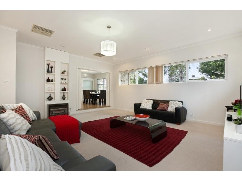 2 Tora Court, Park Holme SA 5043