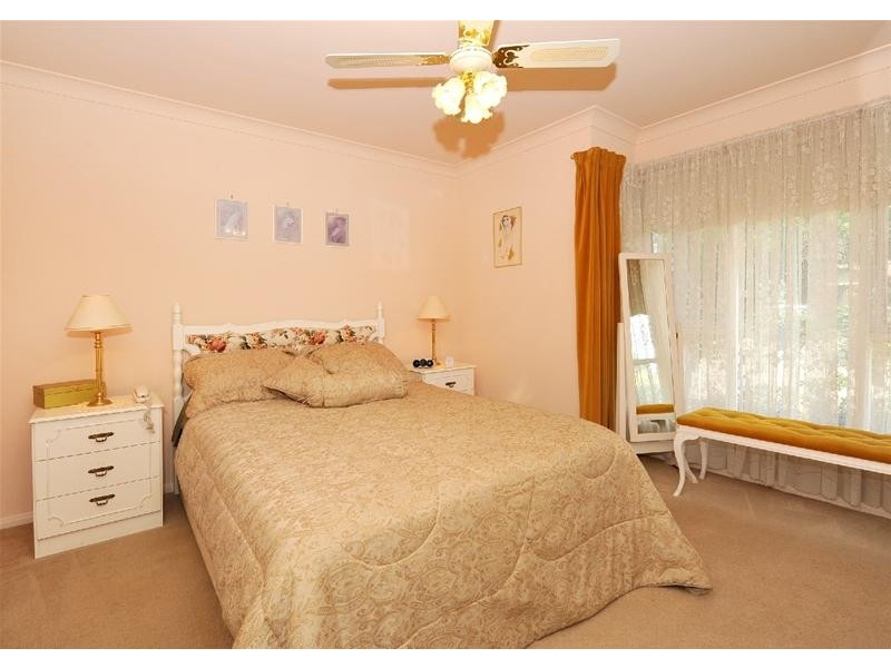 16 Peppertree Grove, Marion SA 5043