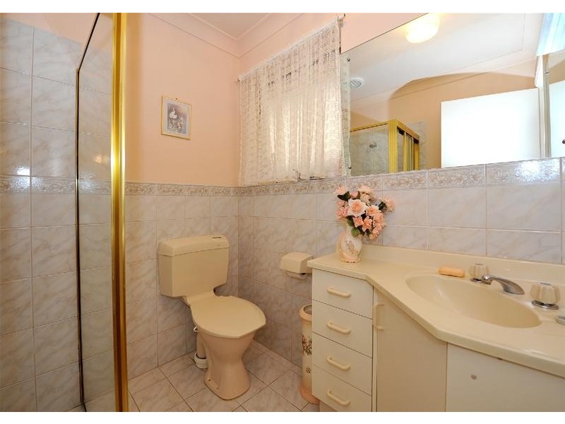 16 Peppertree Grove, Marion SA 5043