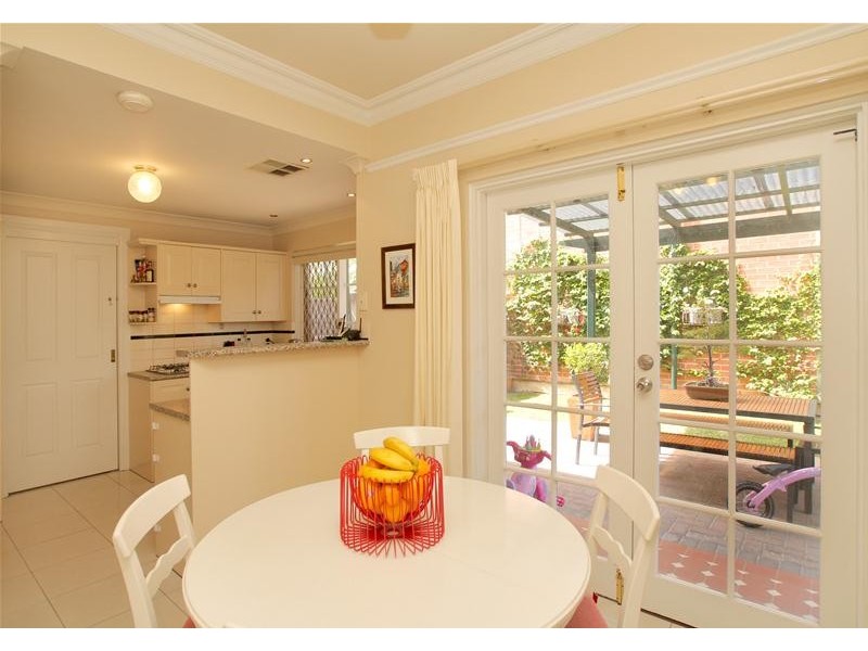 2/12 Old Tapleys Hill Road, Glenelg North SA 5045