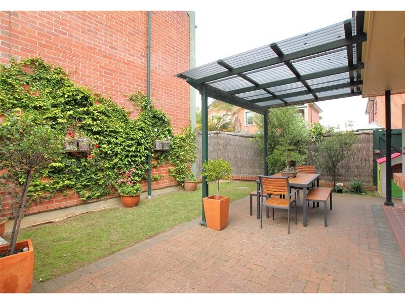 2/12 Old Tapleys Hill Road, Glenelg North SA 5045