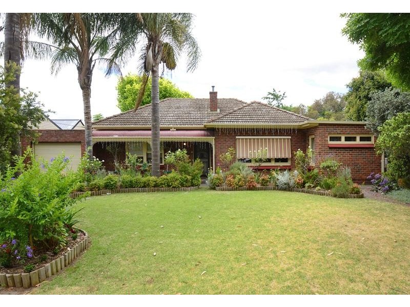 8 Buckingham Avenue, Warradale SA 5046