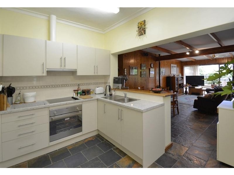 8 Buckingham Avenue, Warradale SA 5046