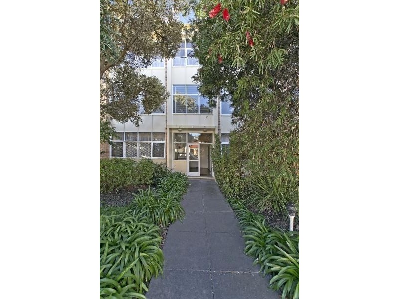 7/1 Raymond Grove, Glenelg SA 5045