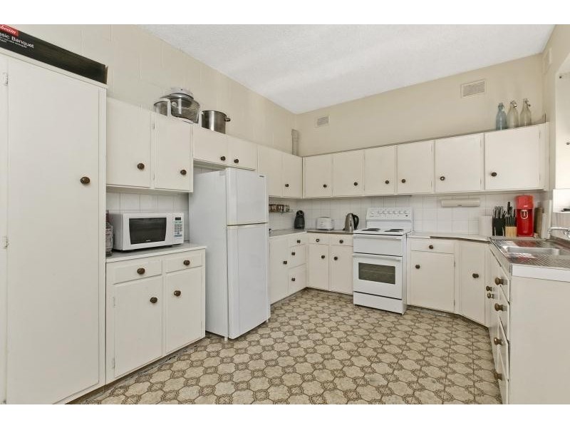 7/1 Raymond Grove, Glenelg SA 5045