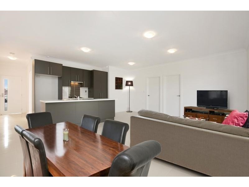 6 Lincoln Avenue, Sturt SA 5047