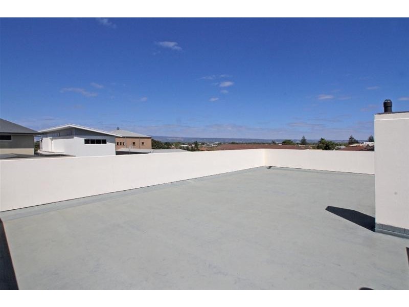 5/98 Seaview Road, West Beach SA 5024