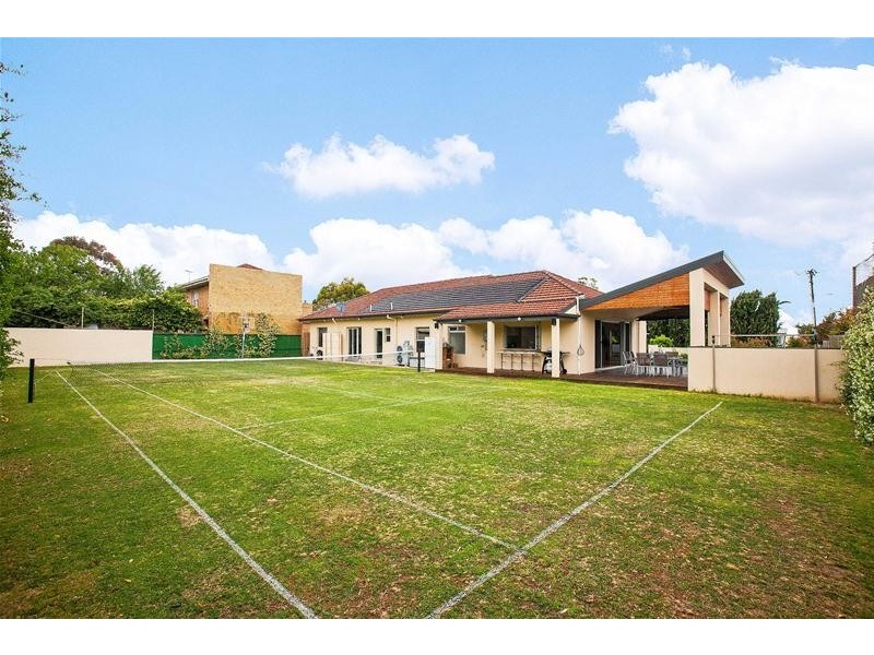 35 Kauri Parade, Seacliff SA 5049