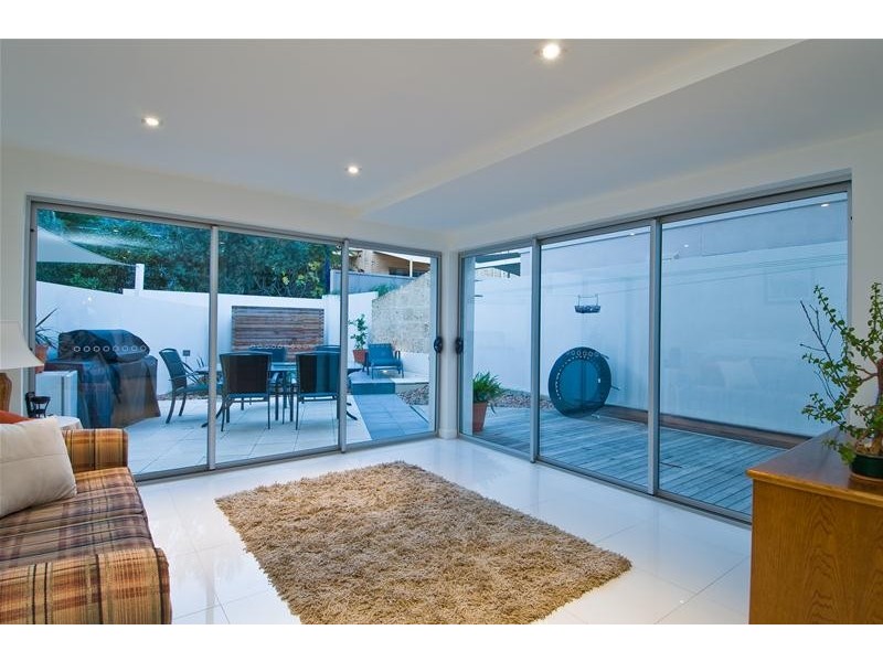 121C Esplanade, Brighton SA 5048