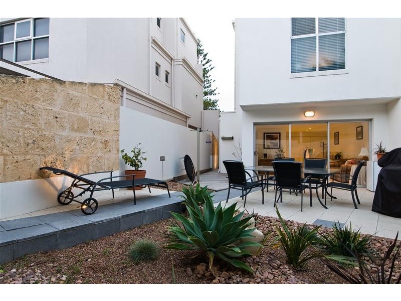 121C Esplanade, Brighton SA 5048