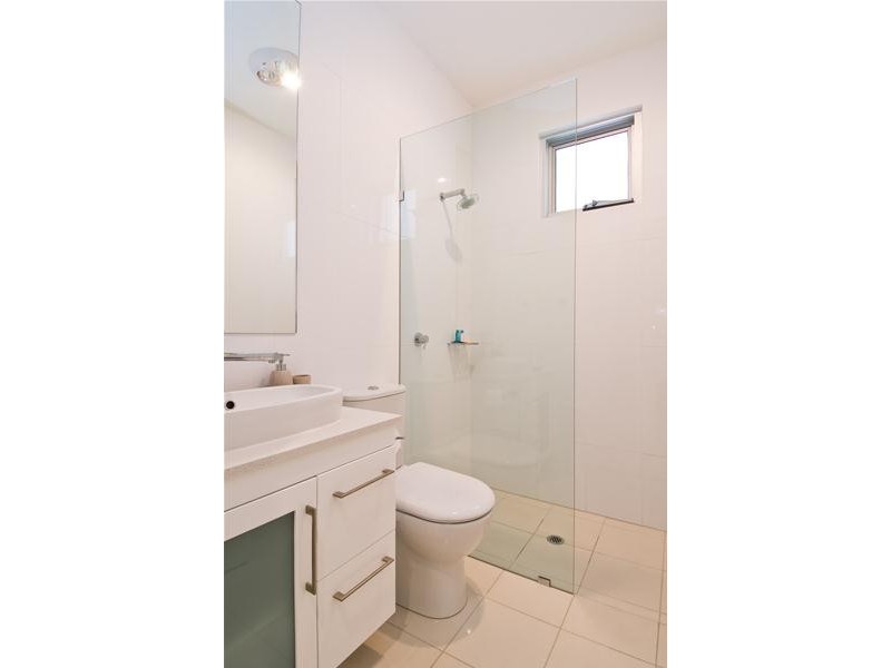 121C Esplanade, Brighton SA 5048