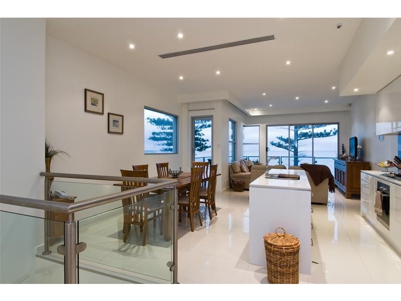 121C Esplanade, Brighton SA 5048