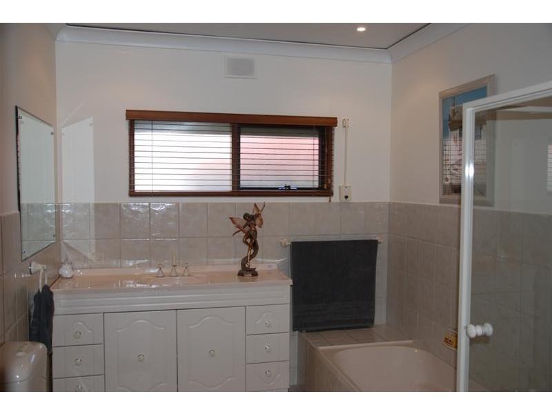 45 Oliphant Avenue, Marion SA 5043