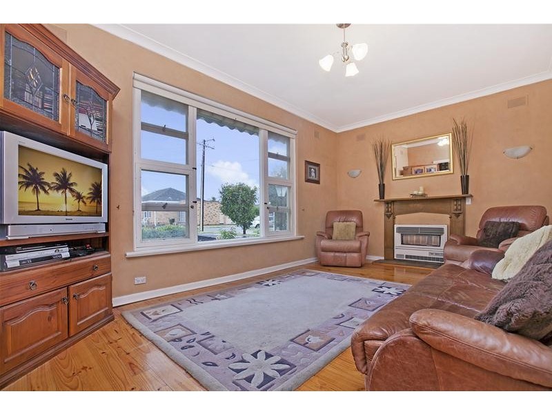 7 Raymond Grove, Warradale SA 5046