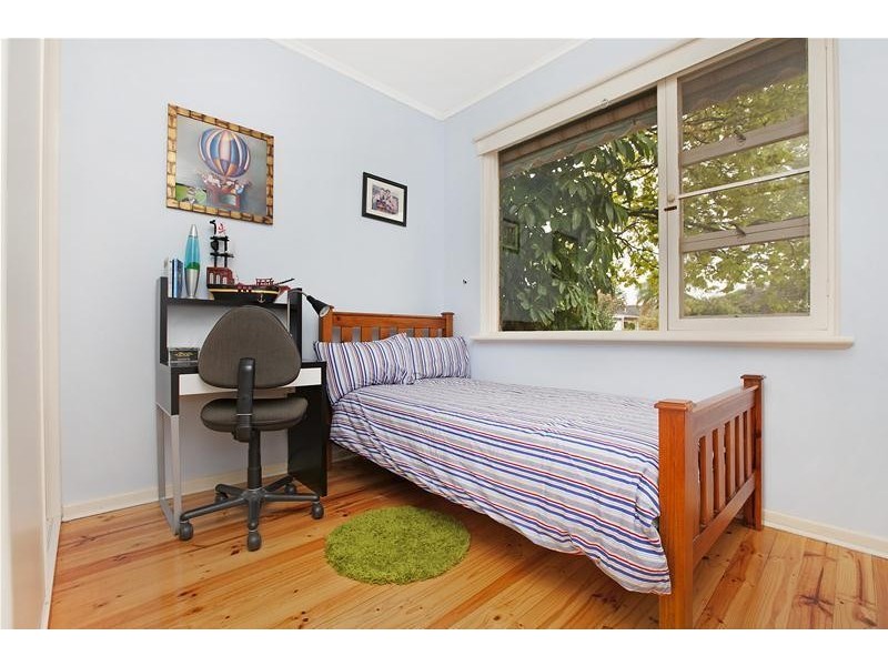 7 Raymond Grove, Warradale SA 5046