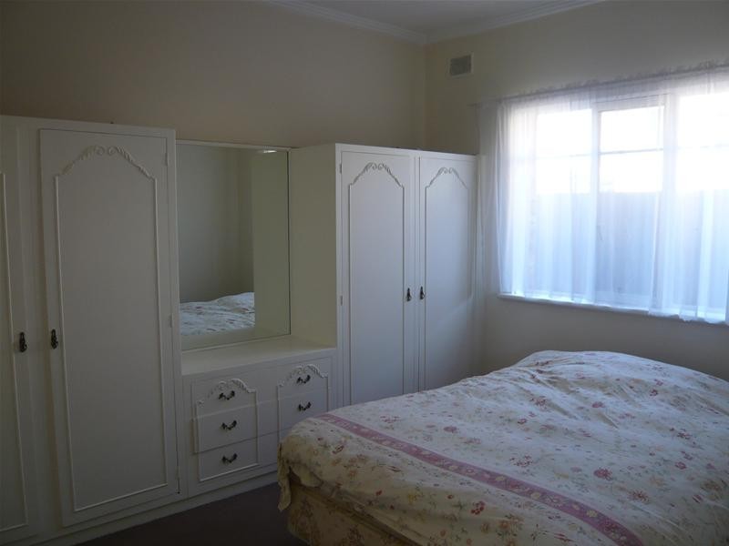 10/37 Pier Street, Glenelg SA 5045