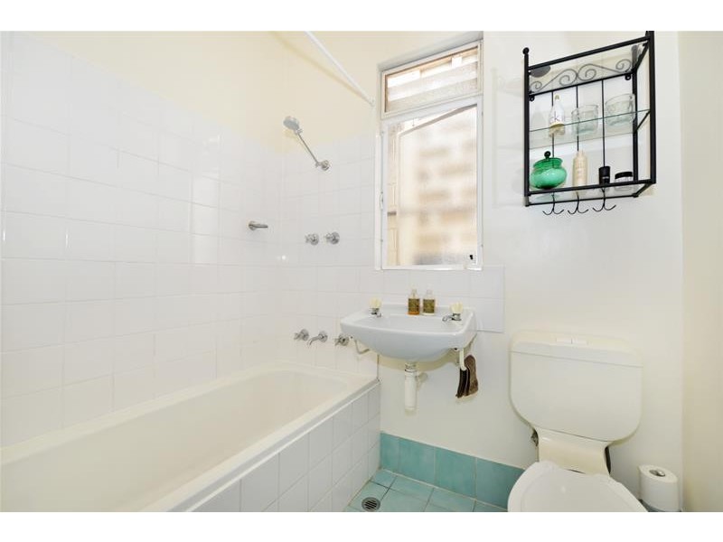 10/2 Crosby Street, South Brighton SA 5048