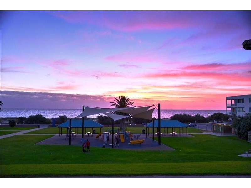 10/2 Crosby Street, South Brighton SA 5048