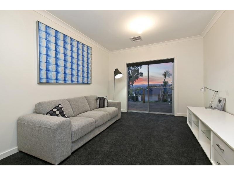 4 Silhouette Street, Mount Barker SA 5251