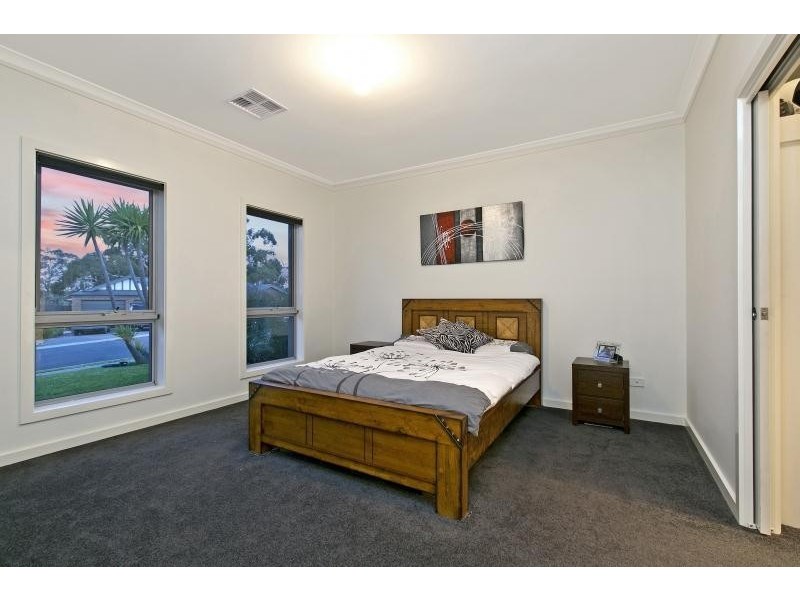 4 Silhouette Street, Mount Barker SA 5251