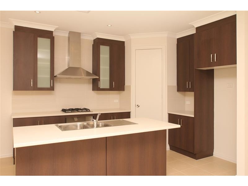 10 Parkwood Grove, Mitchell Park SA 5043