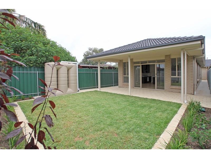 10 Parkwood Grove, Mitchell Park SA 5043