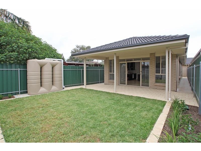 10 Parkwood Grove, Mitchell Park SA 5043