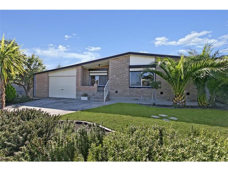 14 Gerard Street, Christie Downs SA 5164