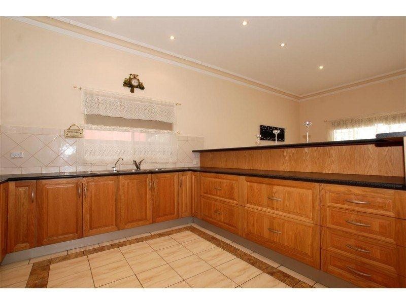 40 Wood Street, Ascot Park SA 5043