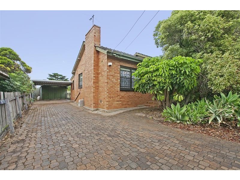 19 Ophir Crescent, Seacliff Park SA 5049