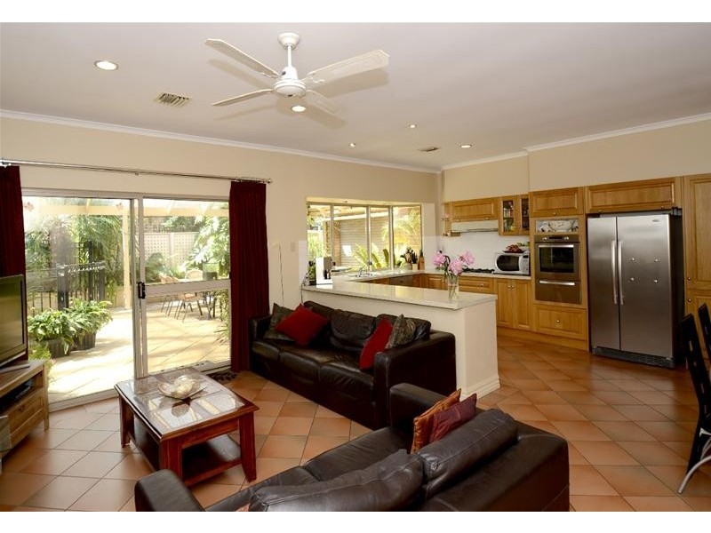 1 Gray  Court, Glenelg North SA 5045