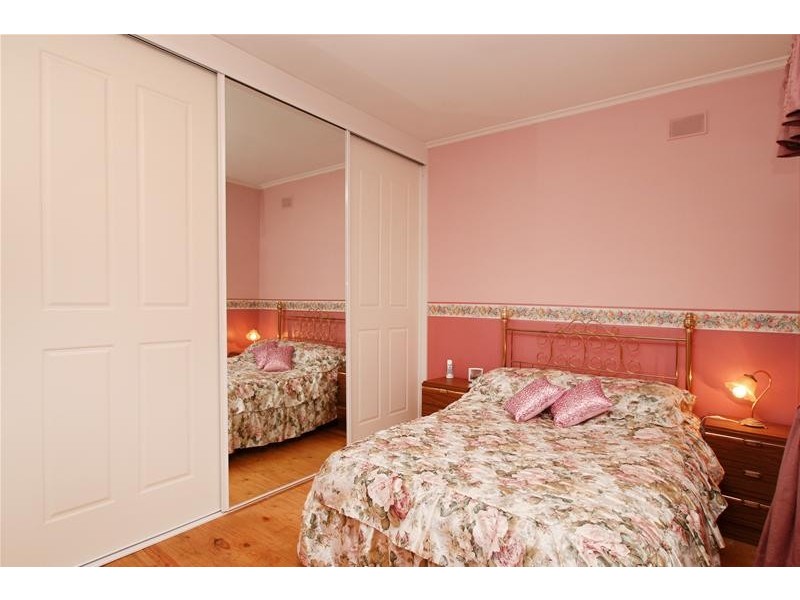 16 Harcourt Avenue, Clovelly Park SA 5042