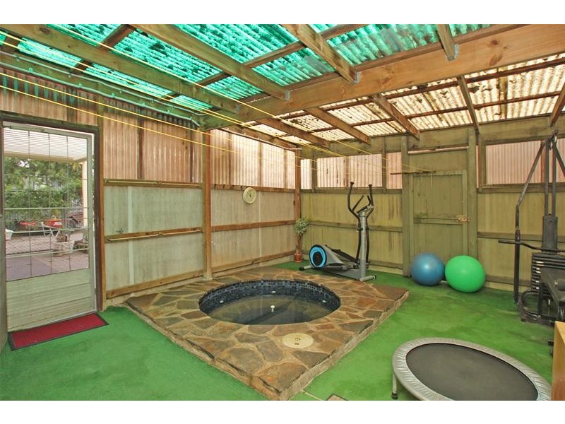 16 Harcourt Avenue, Clovelly Park SA 5042