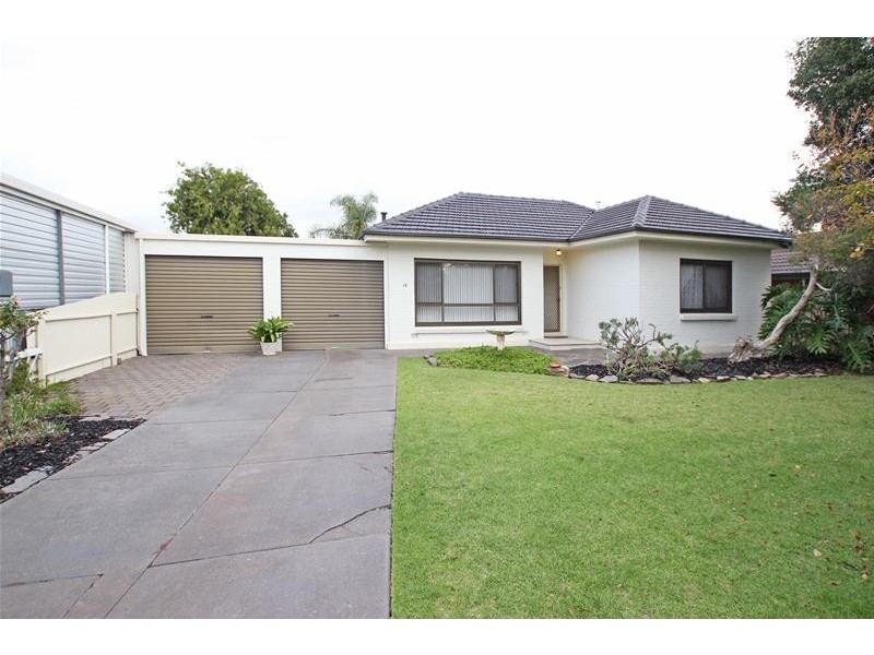 16 Harcourt Avenue, Clovelly Park SA 5042