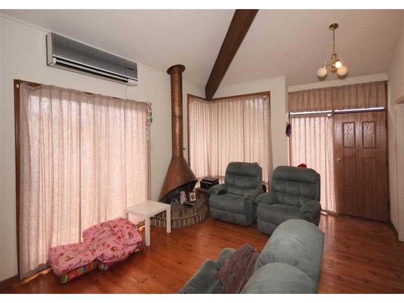 53 Karoona Crescent, Seacombe Heights SA 5047