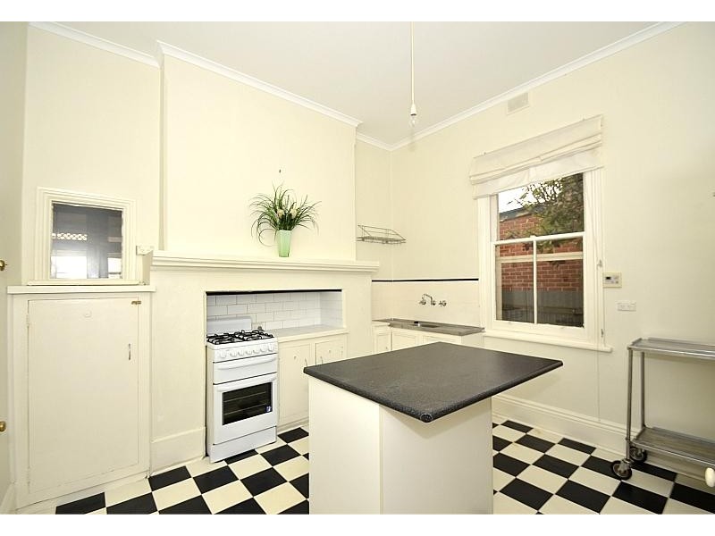 16 Nottingham Crescent, Glandore SA 5037