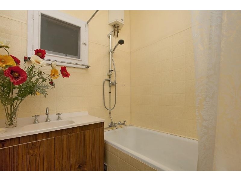 2 Torquay Road, Sturt SA 5047