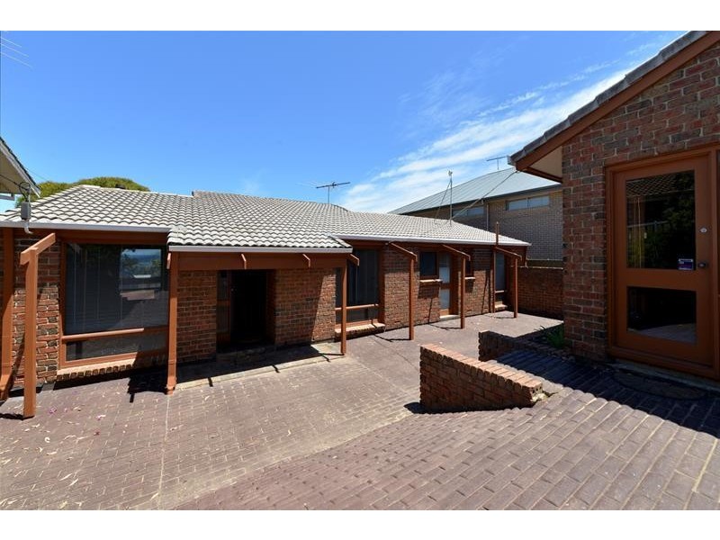 5 St Vincents Avenue, Hallett Cove SA 5158