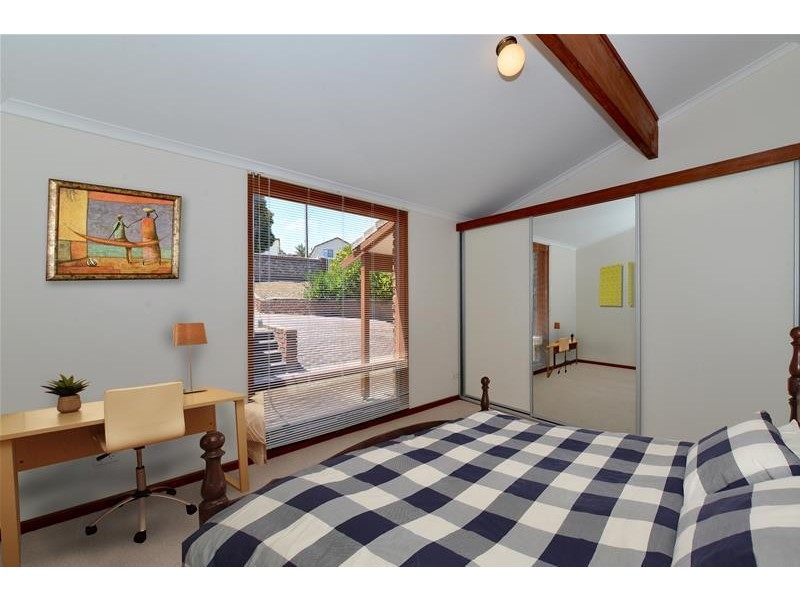 5 St Vincents Avenue, Hallett Cove SA 5158