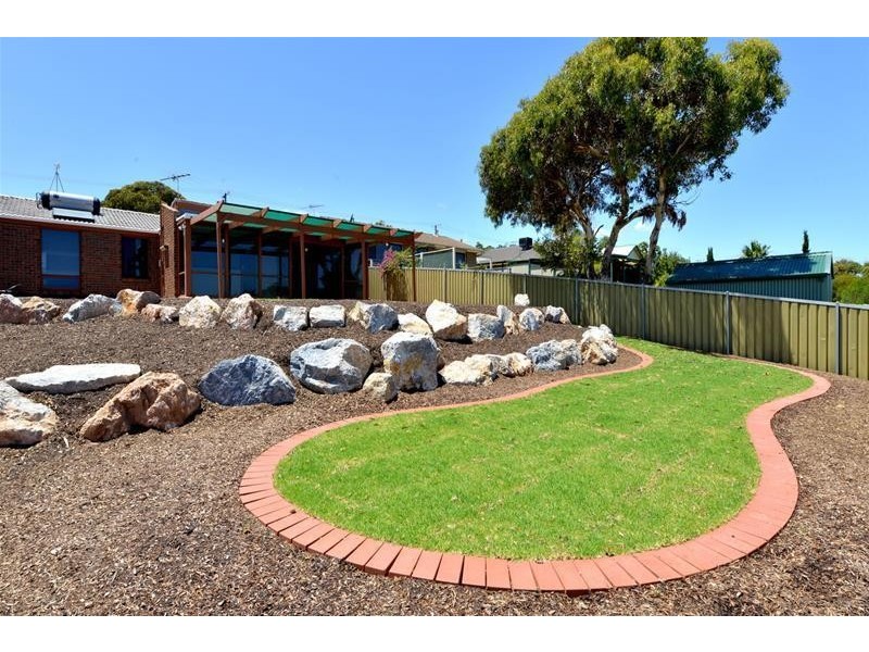5 St Vincents Avenue, Hallett Cove SA 5158