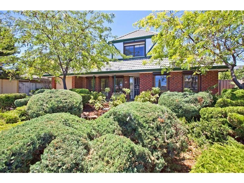 46 Coorabie Crescent, Hallett Cove SA 5158