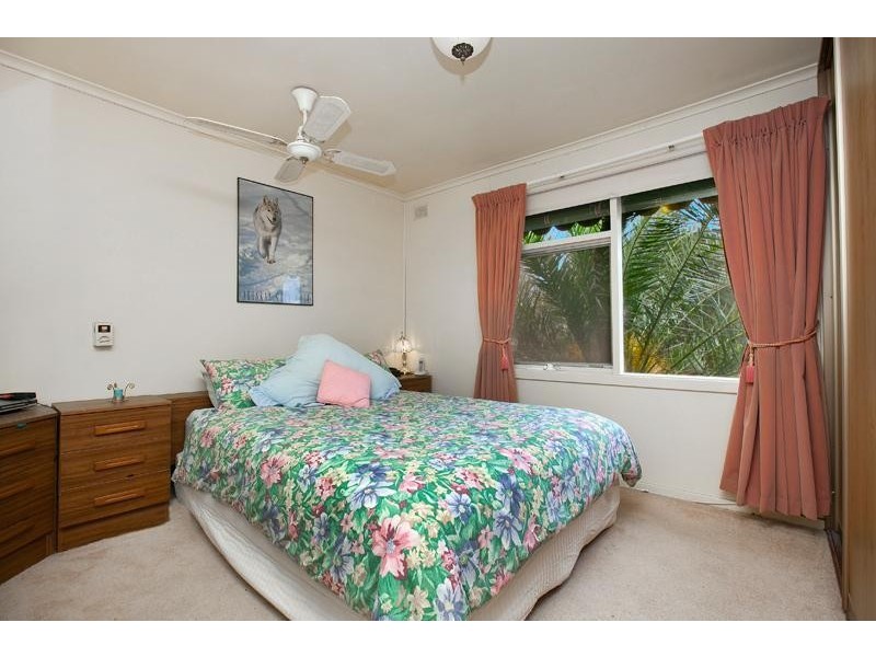 11 Adrian Street, Christie Downs SA 5164