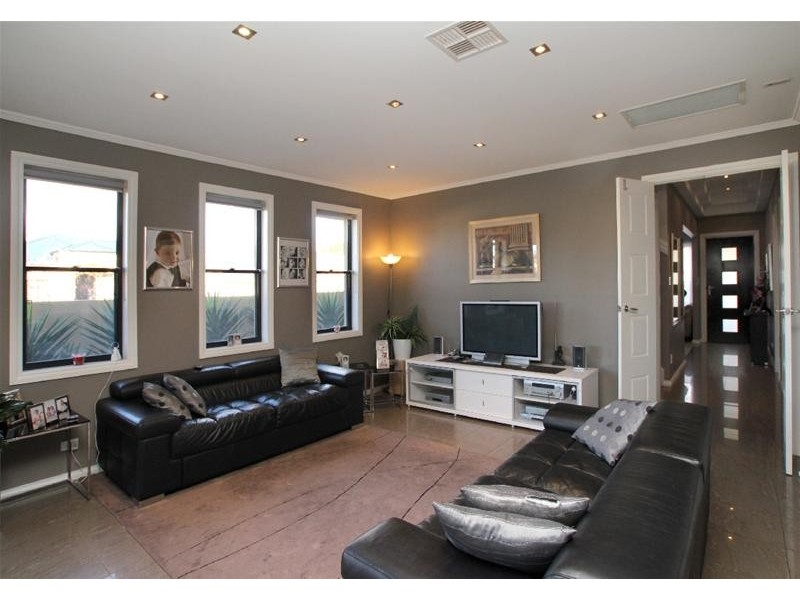 8 Apollo Circuit, Richmond SA 5033