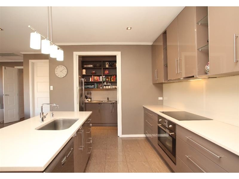 8 Apollo Circuit, Richmond SA 5033