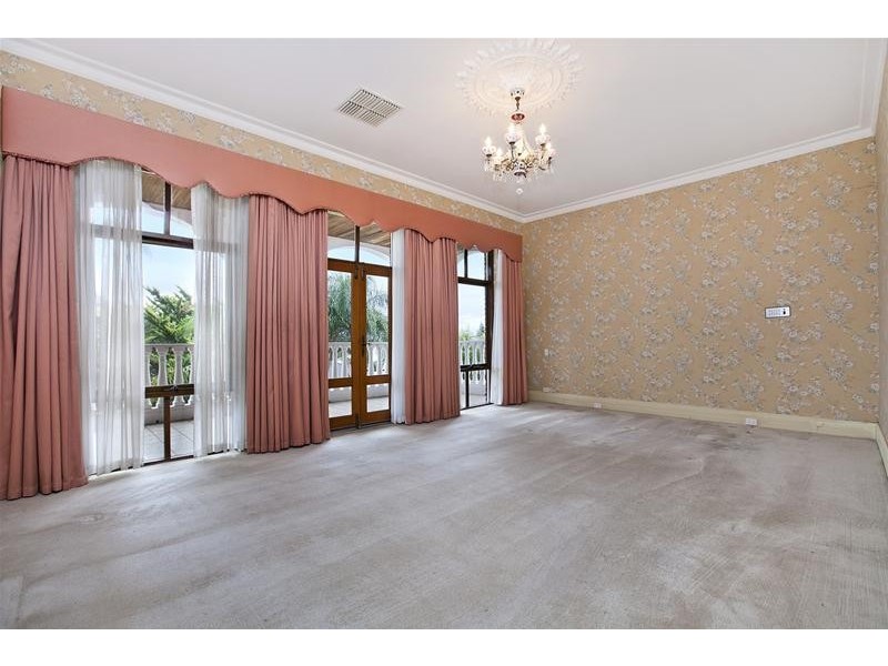 4 Bungey Avenue, Somerton Park SA 5044