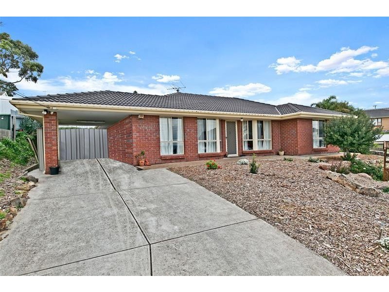 28 Dudley Crescent, Marino SA 5049