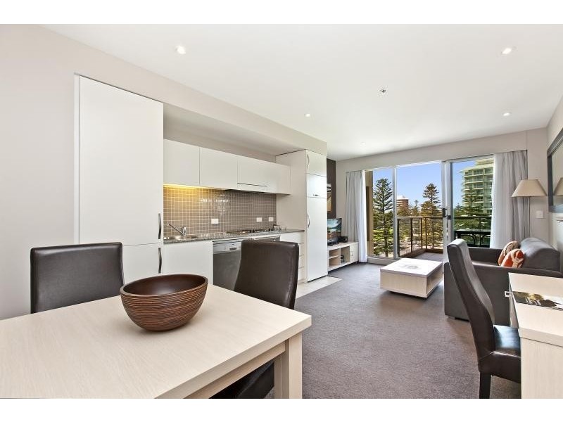 427/16 Holdfast Promenade, Glenelg SA 5045