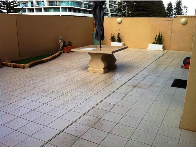 1/30 Colley Terrace, Glenelg SA 5045