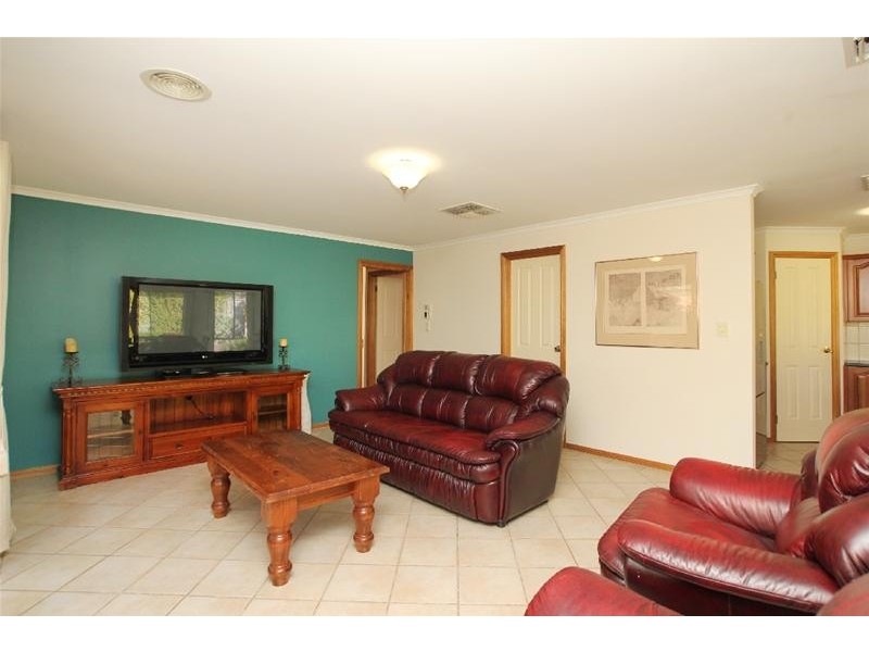 9 Steamranger Drive, Sheidow Park SA 5158