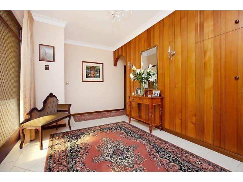 16 Fourth Avenue, Ascot Park SA 5043